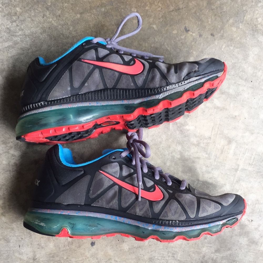 Nike Air Max Gray Neon Pink Blue